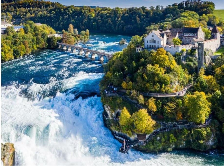 Schoene Einliegerwohnung 200M Vom Wasser Entfernt Stein Am Rhein Esterno foto